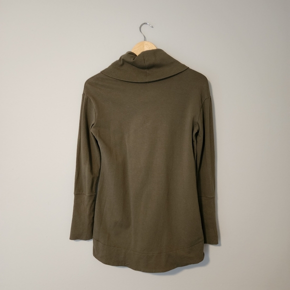 ✨2 for $5✨ Merona Cowlneck Olive Highlow Sweater Size Small - Picture 5 of 7